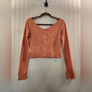 Abercrombie & Fitch Women's Peach Cropped V Neck Sweat Shirt Size L Slim Fit Y2K